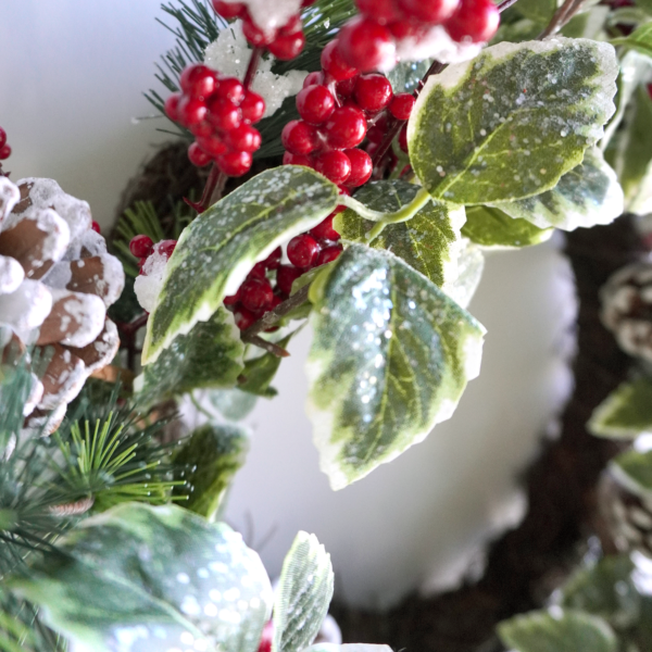 WF000240003-1 Snowy Pinecone and Berry Artificial Wreath,Christmas Wreath for Wall,Winter Wreath for Door