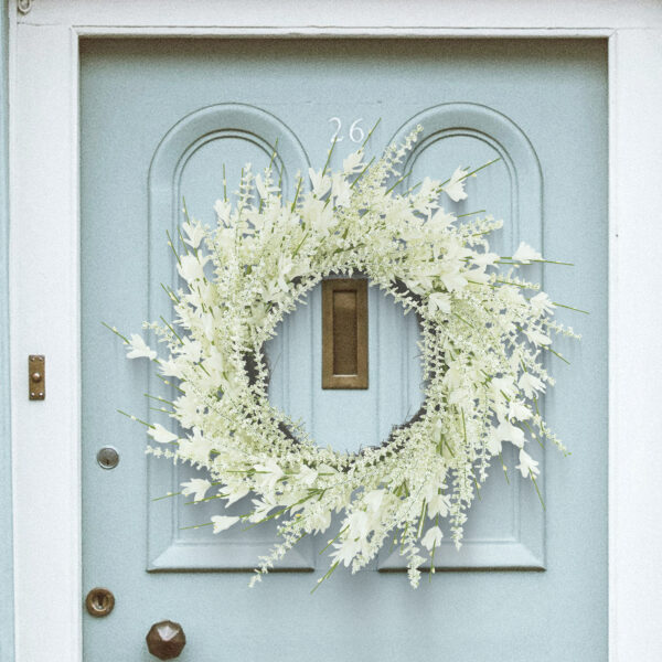 WF000240029-WH-3 Artificial White Primrose Spring Wreath – Floral Front Door Wreath