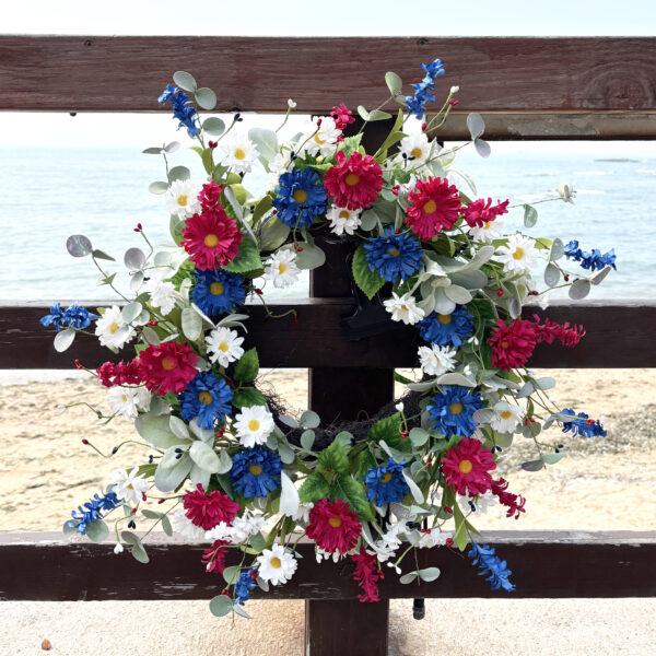 WF000240076-5 Artificial Patriotic Daisy Wreath – Red, White & Blue Floral Wreath for 4th of July Front Door